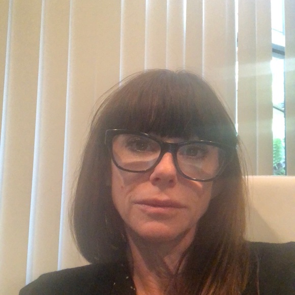 Meet your Posher, Shelly - Picture 1 of 1